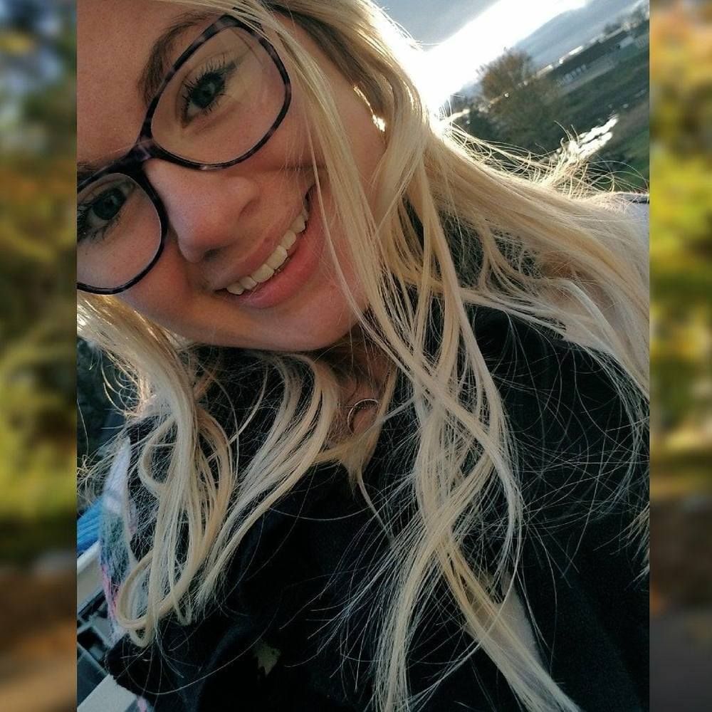 Meet your Posher, Savanna